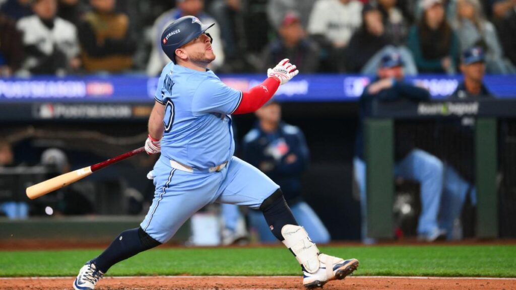 Alejandro Kirk y los Blue Jays despiertan para propinar paliza a los Mariners