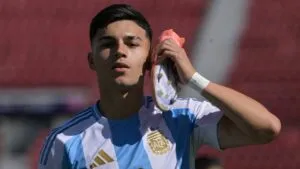 Alejo Sarco calienta los cuartos de final: “No vimos nada de México”