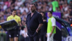 Turco Mohamed no se conforma pese a goleada y dice que Toluca puede mejorar