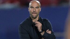 Eduardo Arce apunta al trabajo mental y paciencia para vencer al anfitrión Chile