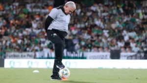 Hernán Darío Herrera y Once Caldas, un barco sin rumbo