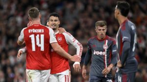 Arsenal mantiene racha perfecta en Champions con triunfo ante Olympiacos