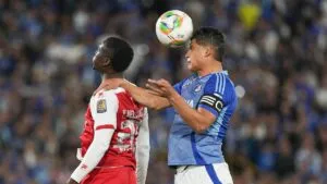 Millonarios blinda a su defensa y sella renovaciones para el futuro