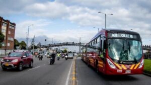 Pico y placa en Bogotá para este martes, 14 de octubre de 2025: horarios, restricciones y vehículos exentos