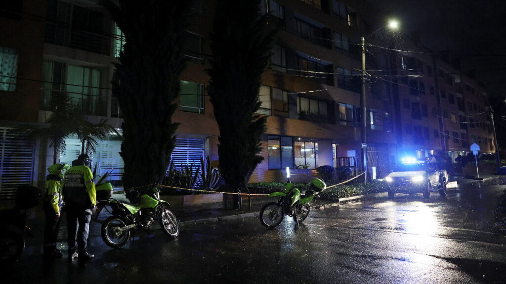 Operativo policial en Bogotá. - Luisa González, Reuters.