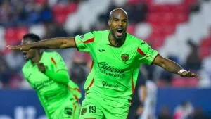 Juárez gana en el último minuto ante el Atlético de San Luis y sueña con Liguilla