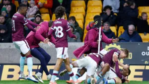 Burnley mete un triunfazo de último minuto y alarga la maldición del Wolverhampton