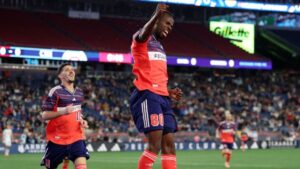Chicago Fire se impone a Orlando y consigue su primera victoria en playoffs en 16 años