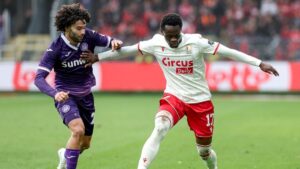 El Anderlecht del Chino Huerta derrota al Standard Lieja