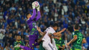 Bucaramanga deja en la lona a Millonarios: las claves del empate en Bogotá
