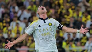 Cristiano Ronaldo: el primer futbolista activo en alcanzar el estatus de billonario