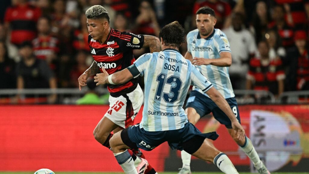 Jorge Carrascal fue la figura de Flamengo en El Maracaná. AFP