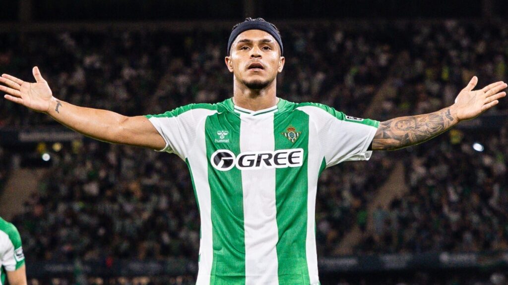 El colombiano aportó un gol y tuvo una destacada actuación justo antes de emprender el viaje a la concentración de la Tricolor.