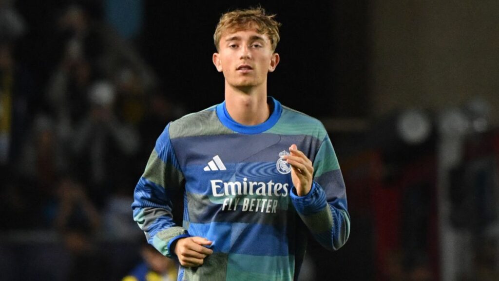 Huijsen sufrió una lesión el sóleo y será baja con España y Real Madrid