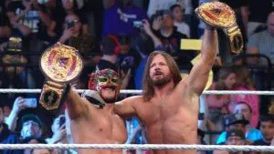 El mexicano Dragon Lee y AJ Styles se coronan Campeones en Parejas de la WWE