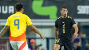 Erik Lira asegura que la derrota ante Colombia es una lección antes del Mundial