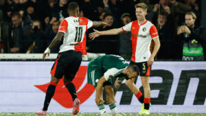 El Feyenoord firma su primer triunfo en la Europa League tras remontarle al Panathinaikos