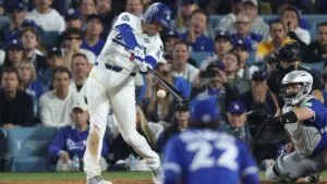 Dodgers derrota a Blue Jays e iguala el juego más largo en una Serie Mundial