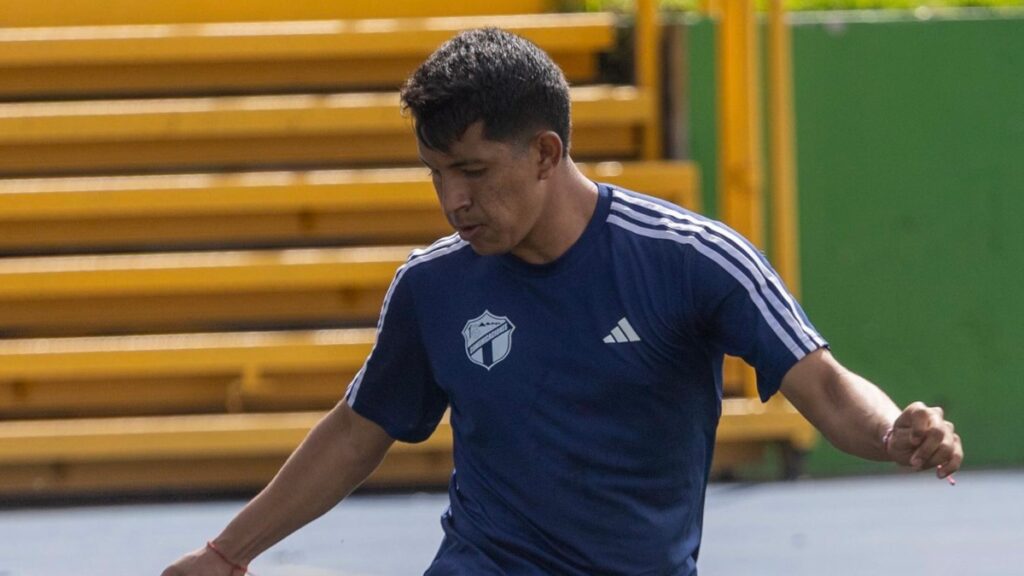 Comunicaciones comienza un nuevo ciclo en Guatemala | @CremasOficial