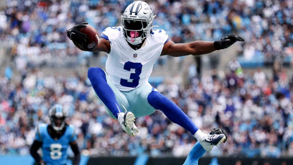 George Pickens en el Cowboys vs Panthers