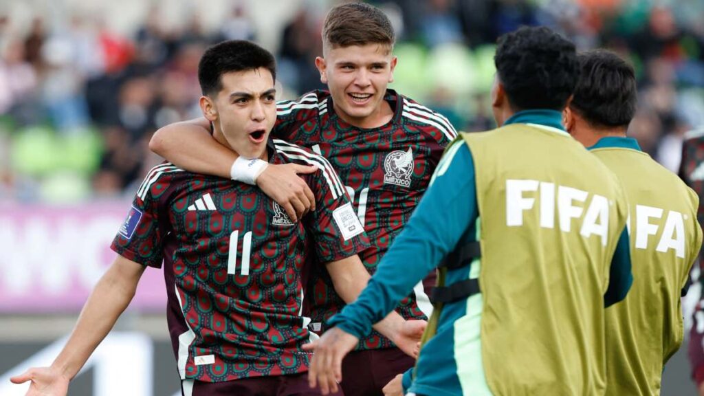 ¿Cuánto cuesta Gilberto Mora en el mercado?