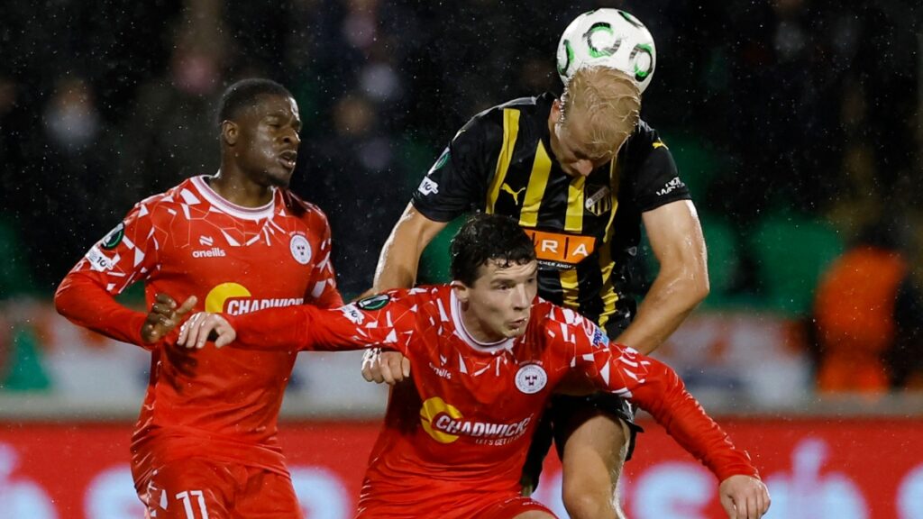Shelbourne y Hacken se nulifican y regalan gris empate en Irlanda