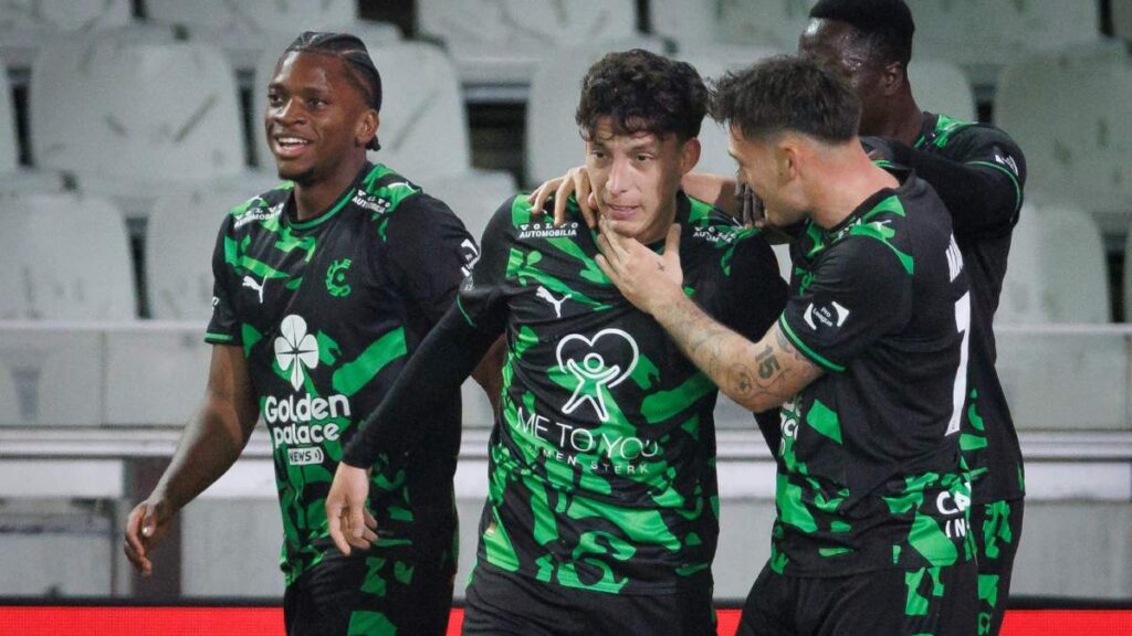 Heriberto Jurado tuvo minutos con el primer equipo | Photo by KURT DESPLENTER / BELGA MAG / Belga via AFP