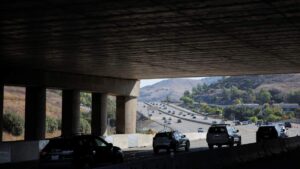 Hoy No Circula 2025: ¿Qué autos no pueden salir el jueves 30 de octubre?