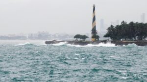 Melissa ya es huracán y crece rápidamente: ¿hay riesgo para México?