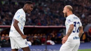 Inter de Milán derrota a la Roma y toma el liderato en la Serie A