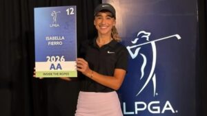 La golfista mexicana Isabella Fierro recupera su tarjeta LPGA para 2026