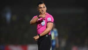 Listas las designaciones arbitrales para la jornada 12 del Apertura 2025