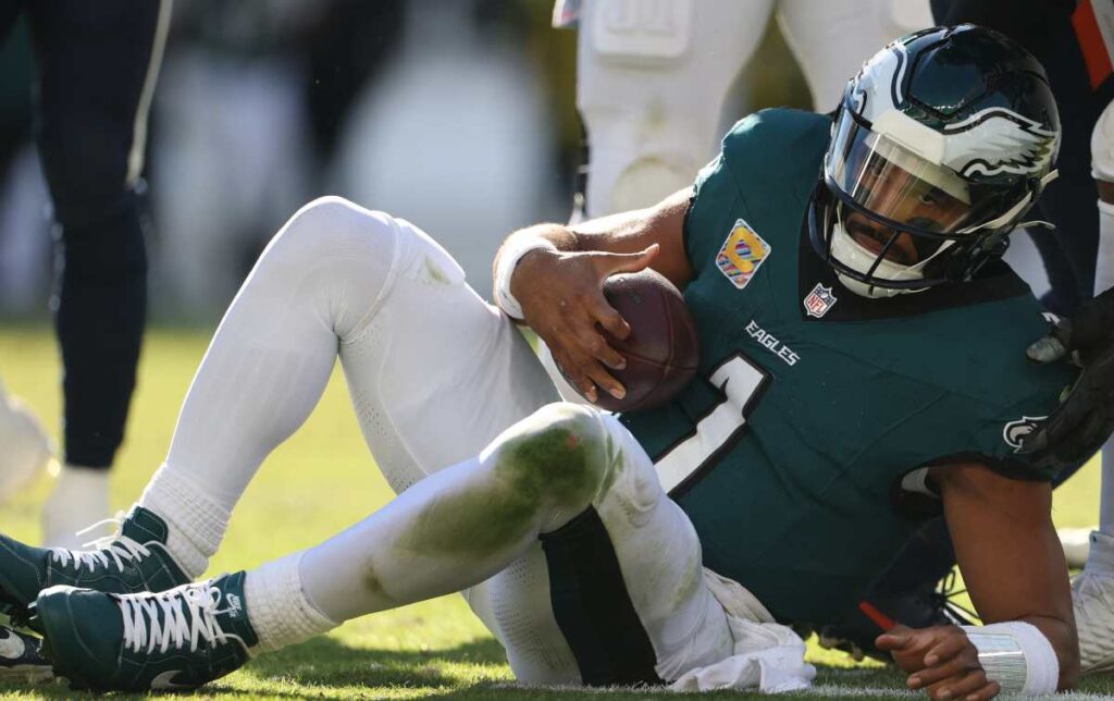 Jalen Hurts Eagles vs Broncos NFL 2025