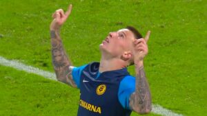 Orbelín Pineda y el AEK caen ante Celje con hat-trick de Kovacevic