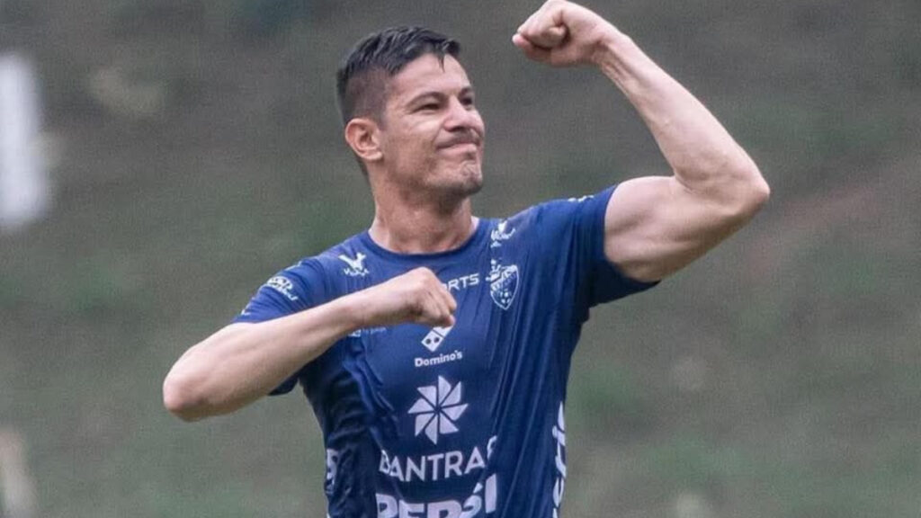 Thales Moreira y un claro mensaje a La Liga. (Cobán Facebok.)