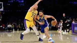 Warriors arruinan noche mágica de Luka Doncic y Lakers arranca con derrota la temporada 2025-26