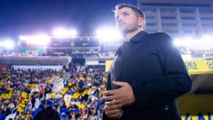 ¿Cómo le ha ido a Larcamón ante América? el equipo que más ha enfrentado como entrenador