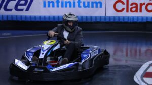 Alberto Lati se la juega en el Speed Clash para adelantar a Dayanara Urióstegui