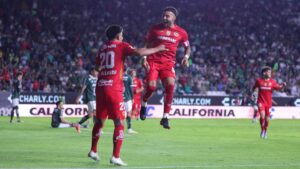 Toluca impone su poder ofensivo y amarga el regreso de Nacho Ambriz a León