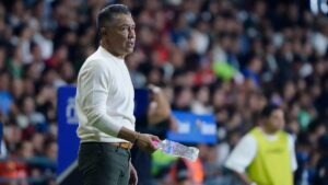 Nacho Ambriz pide paciencia para que su proceso en León tome forma