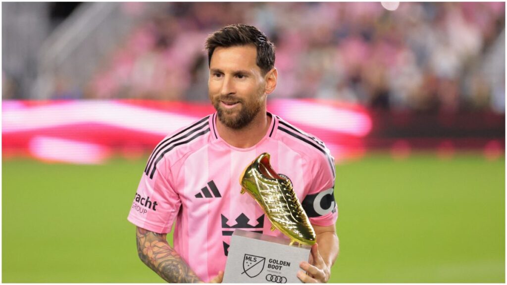 Lionel Messi presume la Bota de Oro de la MLS | Reuters; Sam Navarro-Imagn Images