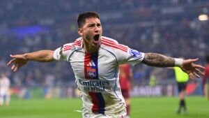 Lyon suma su segunda victoria y hunde al Salzburgo en la Europa League