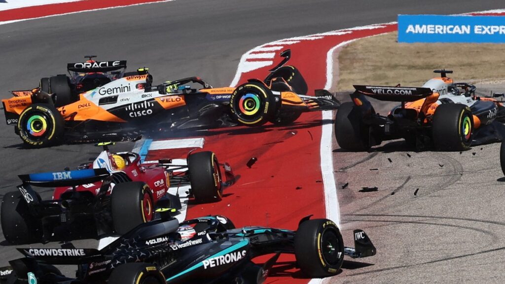 La presión comienza a hacerse presente en McLaren | REUTERS/Jakub Porzycki