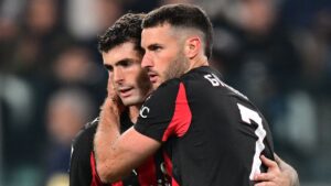 ¡El Milan de Santi Gimenez perdona a la Juventus! Pulisic falla un penal