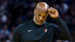Chauncey Billups, coach de Trail Blazers, arrestado por operación ilegal de apuestas