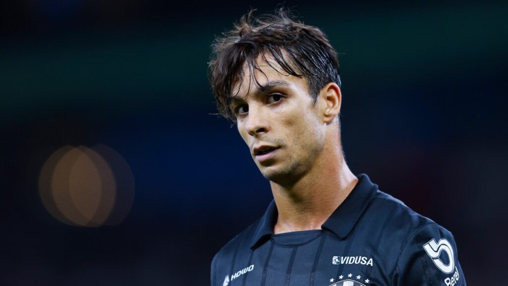 Oliver Torres | Imago 7