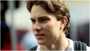 Oscar Piastri admite estar sorprendido de ver a Max Verstappen en la pelea por el título