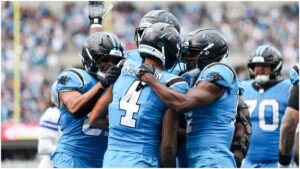 Panthers vence a Cowboys en uno de los cierres más cardíacos de la NFL 2025