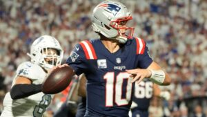 Drake Maye se gradúa ante Josh Allen y los Patriots quitan el invicto a Bills