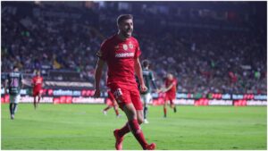 ¡Ni Cardozo lo consiguió! Paulinho busca ser el primer tricampeón consecutivo de goleo en el Toluca